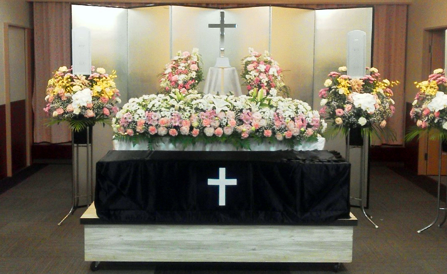 キリスト教のご葬儀 | 【公式】泉屋メモリアルホール｜大阪、奈良で 